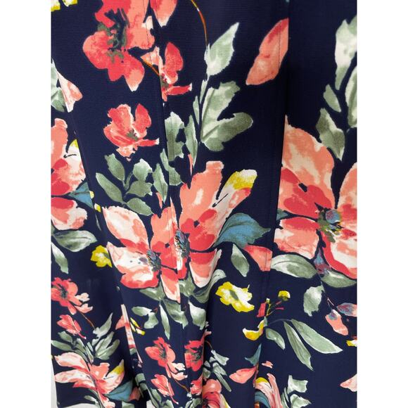 ILE New York Floral Swing Dress Womens size 8 - Picture 2 of 6